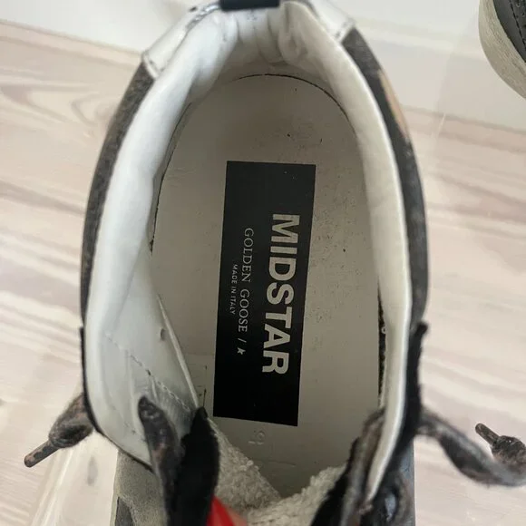 LIKE NEW Golden Goose Mid Star Sneakers - Picture 6 of 12
